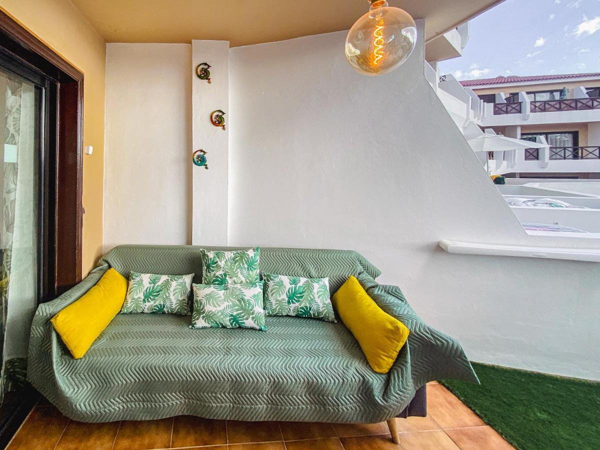 Forest Flat - Big Heated Pool, Terrace, Tv Channels, Golf Courses San Miguel de Abona Exteriör bild