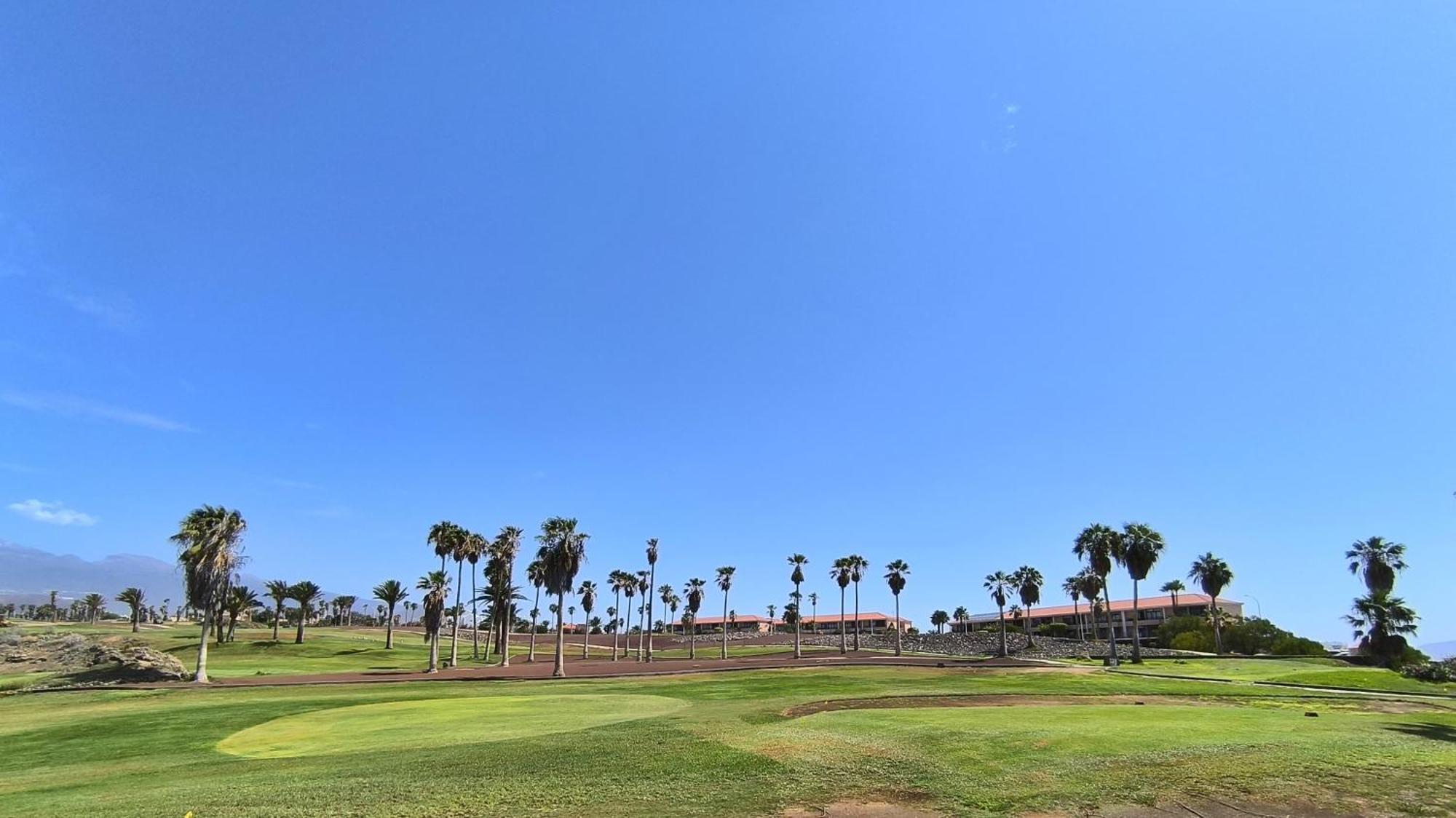 Forest Flat - Big Heated Pool, Terrace, Tv Channels, Golf Courses San Miguel de Abona Exteriör bild